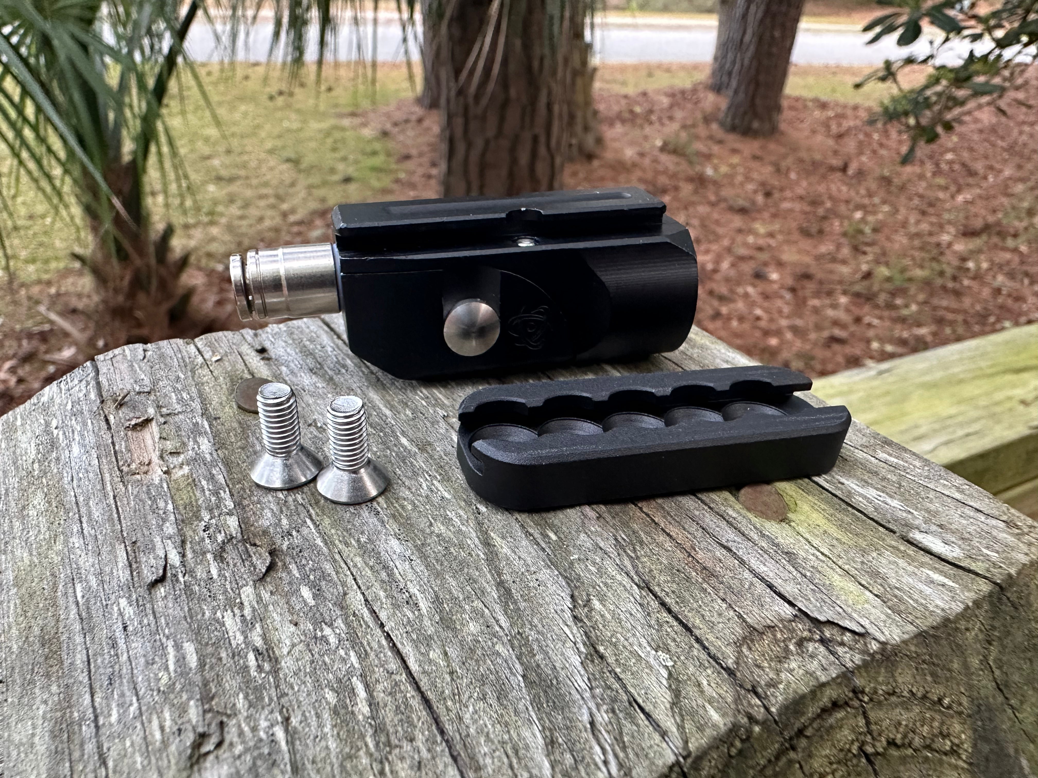 Inception Designs Adjustable T-Slot Rail – ATR POPS OOPS EZ On/Off, Polished Black, CGP-0087-PB